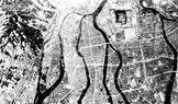 Hirošimu během druhé světové války americké bombardéry téměř míjely. Místní si proto začali říkat, že si Spojené státy pro město chystají něco výjimečného. Netušili, jak děsivá bude realita. Snímek zachycuje Hirošimu před atomovým útokem.