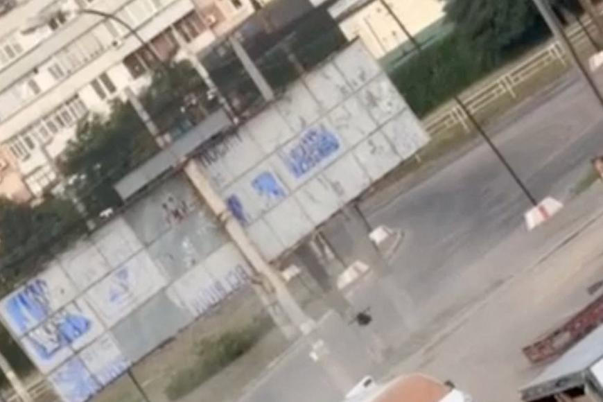 "Prostě na nás trénují." Rusové ho lovili dronem, přeživší popsal děsivé detaily