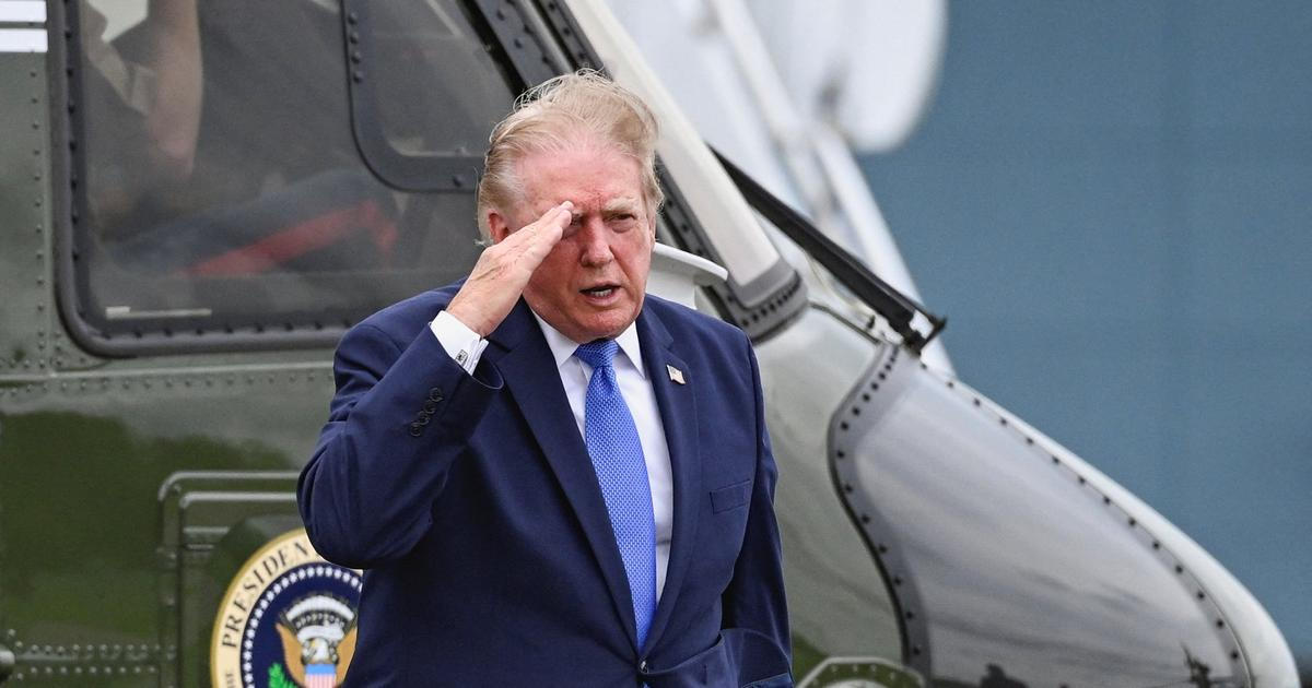 Vrtulník s Trumpem se nakrátko dostal příliš blízko k civilnímu letadlu