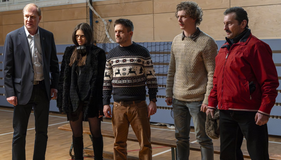 Martin Pechlát, Leona, Jiří Mádl, Petr Uhlík a Ondřej Vetchý ve filmu 6 gramů (2026).