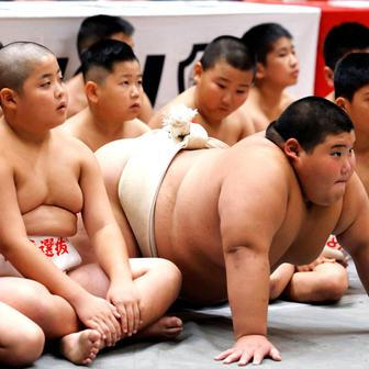 Elementary school sumo wrestlers at the Wanpaku sumo wrestling tournament in Tokyo
