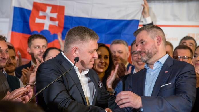 Slovenský prezident Peter Pellegrini se slovenským premiérem Robertem Ficem.