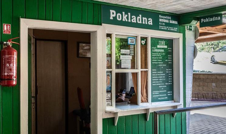 Koupaliště Divoká Šárka (U Veselíka)