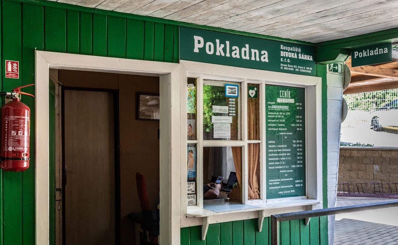 Koupaliště Divoká Šárka (U Veselíka)