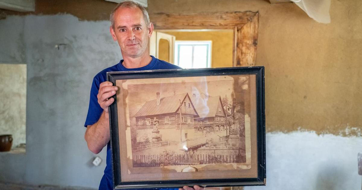 Myslel, že opravuje obyčejnou starou barabiznu: Šokující nález v krovu mu vyrazil dech