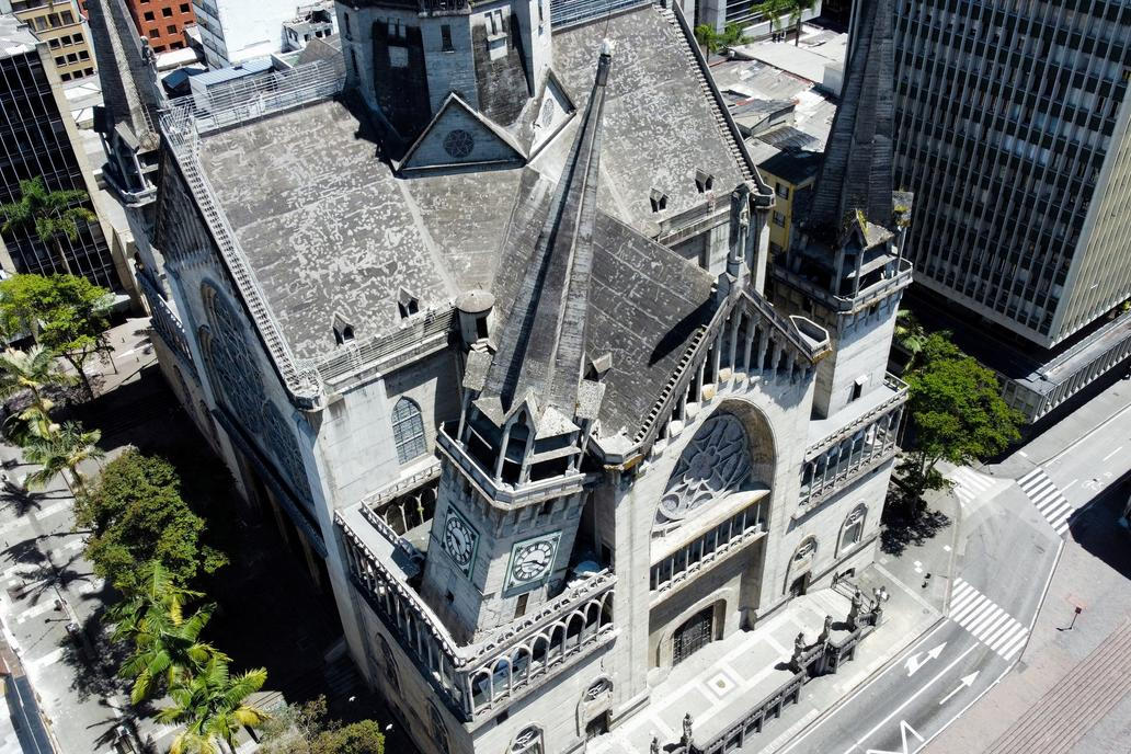 Collapsed buildings in Manizales after earthquake strikes Colombia