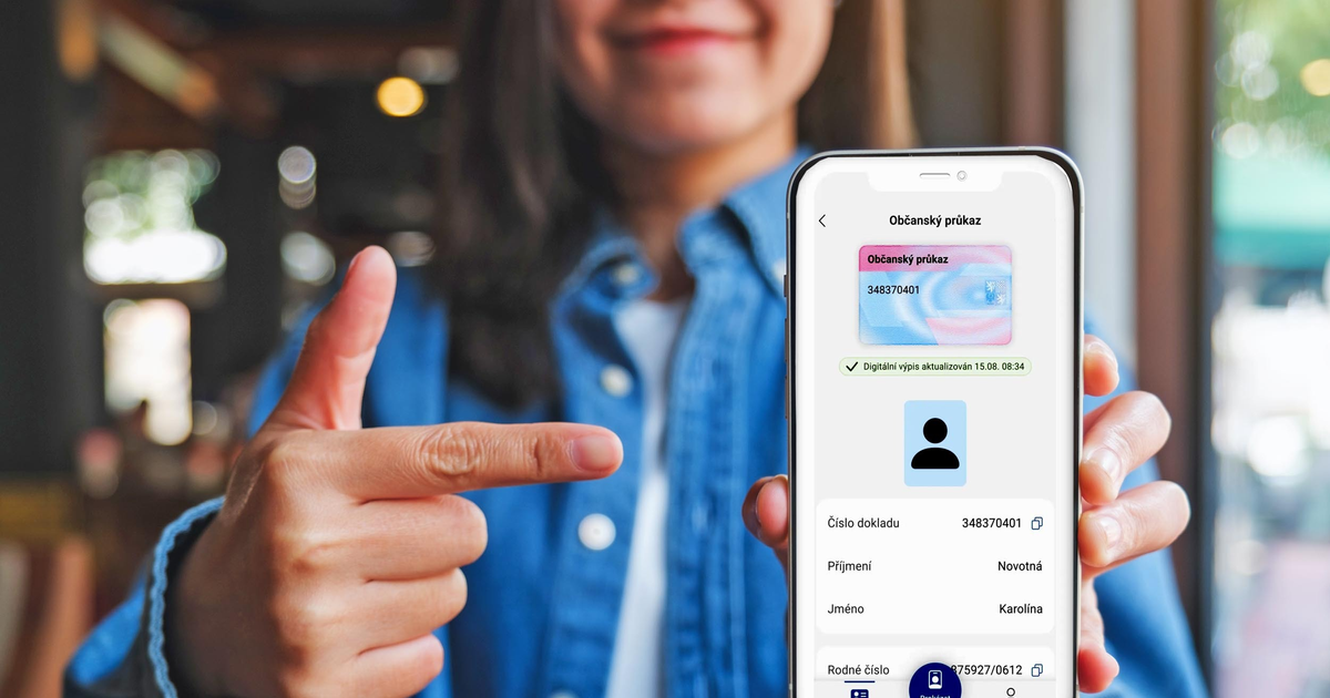 K volbám jen s mobilem? Kvůli loňské blamáži ve čtvrtek spustí klíčový test 