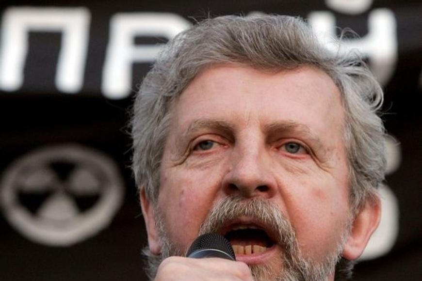Zemřel běloruský opoziční politik Aljaksandr Milinkevič, oznámila média