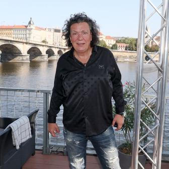 Richard Genzer