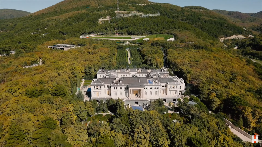 Putinův palác