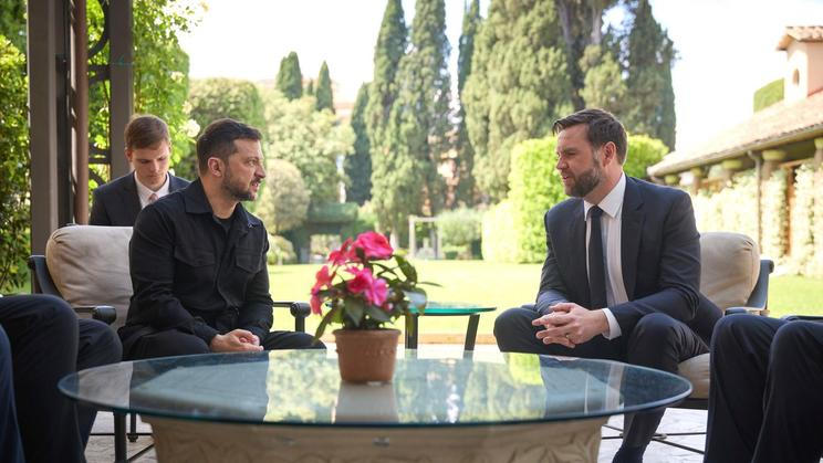 Rome, Italy. 18th May, 2025. Ukrainian President Volodymyr Zelenskyy, left, comments during a bilateral meeting with U.S Vice President JD Vance on peace talks with Russia at the Villa Taverna, May 18, 2025 in Rome, Italy. The two met after attending the 