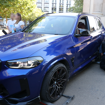 Do akce se zapojilo 120 policistů a jejich pozornosti neušlo ani BMW X3 M.