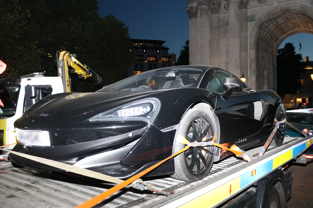 McLaren 570S