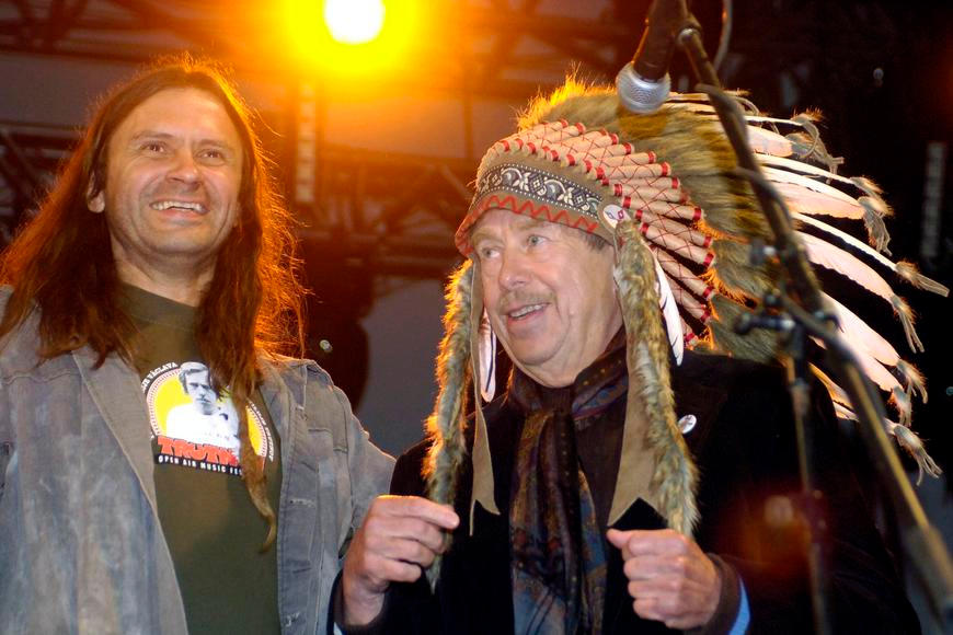 Začíná festival Trutnoff, připomene nedožité 90. narozeniny svého „náčelníka“ Havla