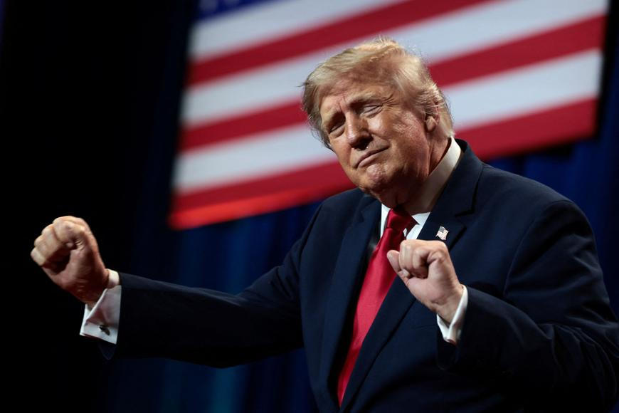 Trump zavedl až stoprocentní cla na drony, pro dovoz z EU bude platit 15 procent