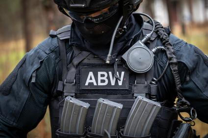 Na snímku příslušník ABW – polské Agentury pro vnitřní bezpečnost (ilustrační foto).