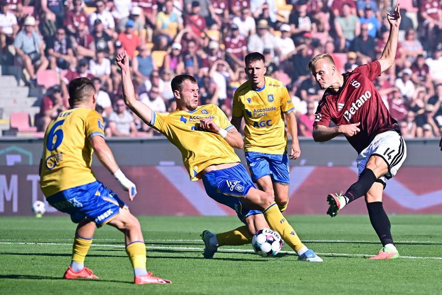 Sparta - Teplice 4:1. Letenští doma smetli neporažený tým