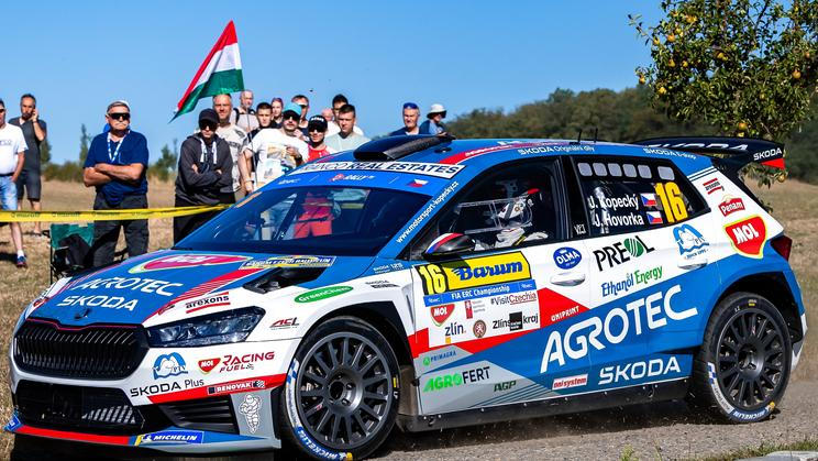 Jan Kopecký ve Škodě Fabia RS Rally2 na Barum rallye 2026