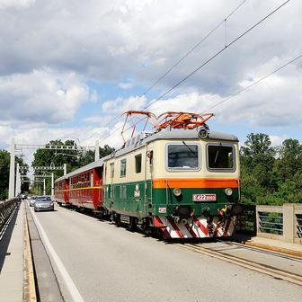 Elektrická lokomotiva Bobinka