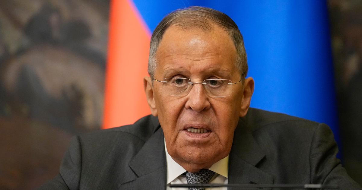 Lavrov měl plamenný projev. Ruská burza překvapivě „padla jako kámen“