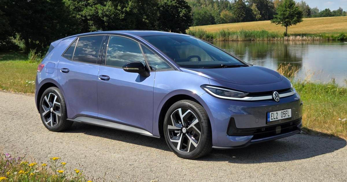 První auto, které nás překvapilo nabíjením. VW ID.3 hltá v testu proud rychleji, než slibuje