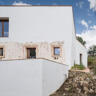 Casa Piedra y Agua