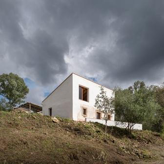 Casa Piedra y Agua