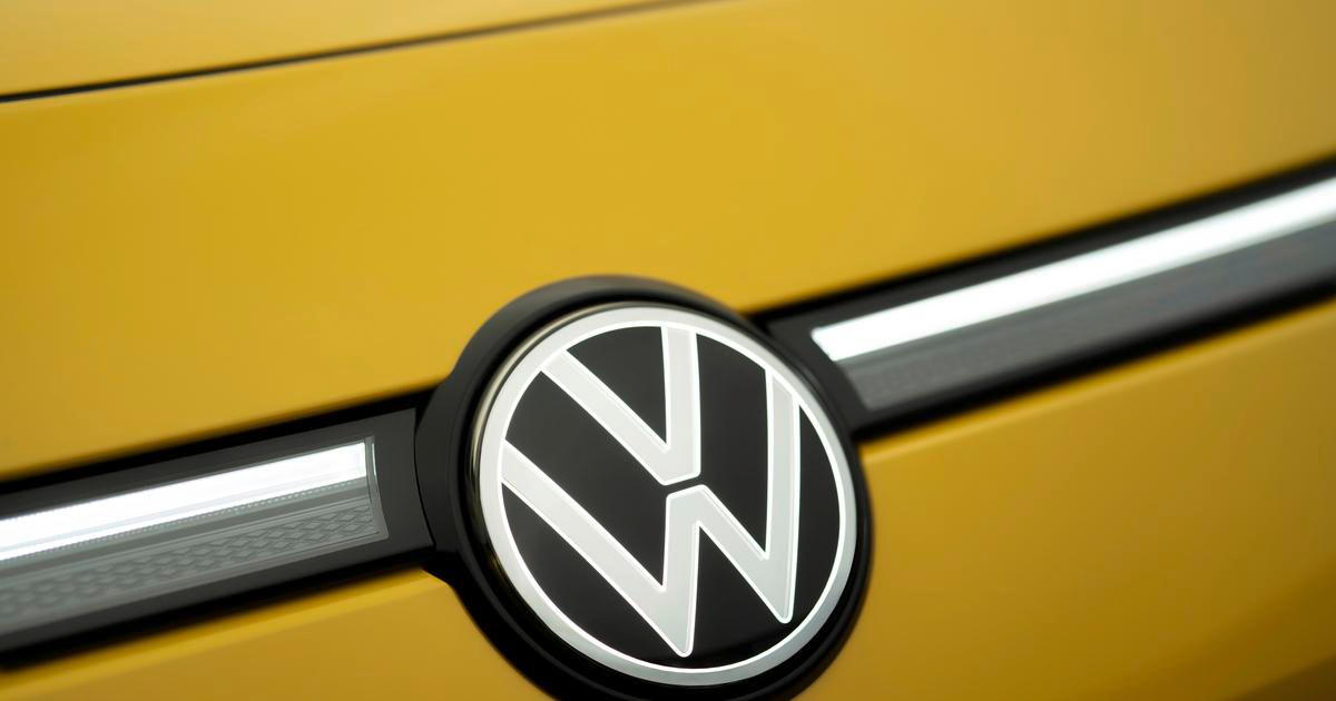 Ke krádeži stačí zlodějům pět sekund: V Londýně mizí z aut loga Volkswagenu