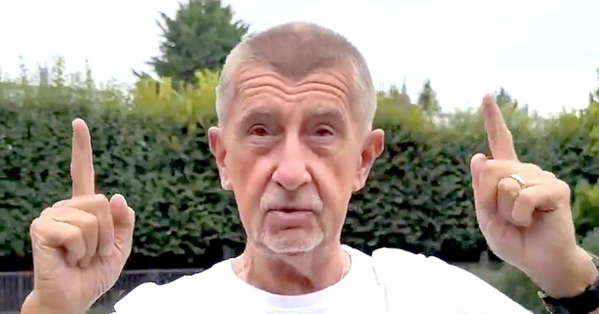 Sliboval modlitbu a zapršelo. Babiš se zapsal po bok politiků, kteří vládnou počasí