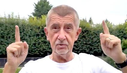 „Prší, vážení, prší. Děkujeme Jezulátku.