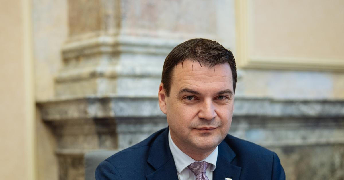 Ministerstvo zahraničí by podle Macinky mohlo získat 300 milionů prodejem nemovitostí