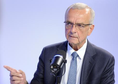 Měli jsme obavy ale dnes bych tak rychle neškrtal, vzpomíná exministr financí Miroslav Kalousek na rok 2011, kdy se Česko i celá Evropa musely reagovat na finanční krizi, která se rozšířila ze Spojených států amerických.