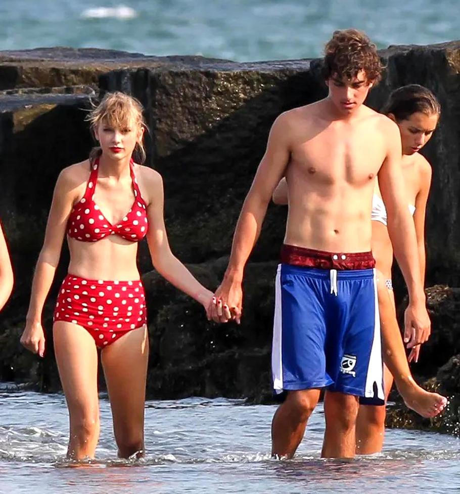 Conor s Taylor Swift zažil krátký milostný románek.