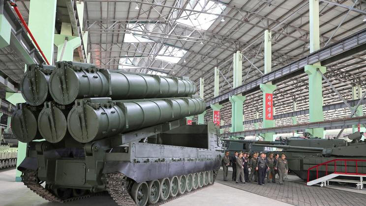 North Korean leader Kim Jong Un inspects the production of new artillery