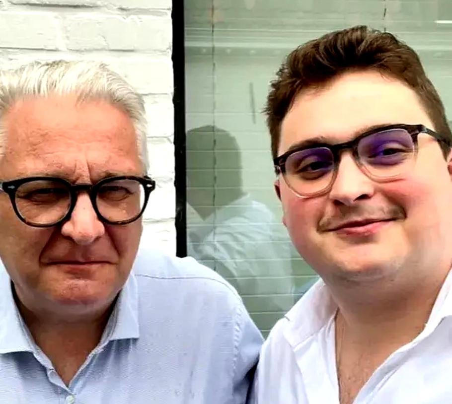 Belgický princ Laurent právně uznal bývalého prodejce automobilů Clémenta Vandenkerckhovea (26) za svého tajného syna.