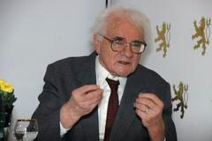 Zdeněk Šesták, skladatel, gesto