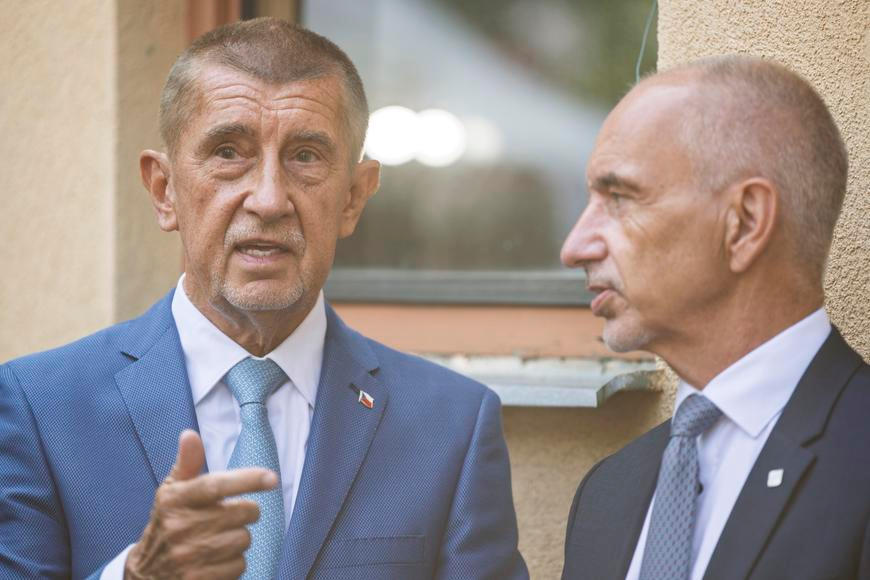 Babiš v baště Kubova hnutí. Hejtmana chválil, promluvil o možné spolupráci