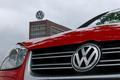 Situace Volkswagenu je podle šéfa koncernu Olivera Blumeho více než kritická. Současné marže pod čtyřmi procenty podle něj nestačí k financování nových technologií, produktů a výrobních závodů.