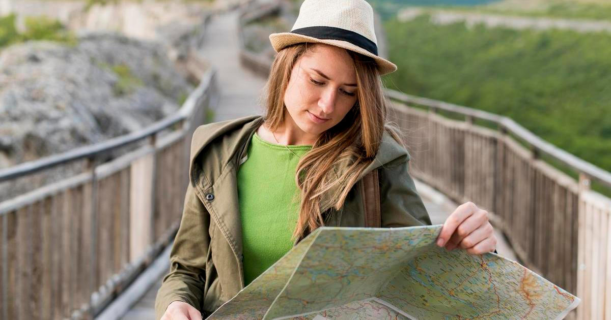 Turistika táhne napříč generacemi. Češi hledají výlety na internetu, mladí využívají i nezvyklé nástroje