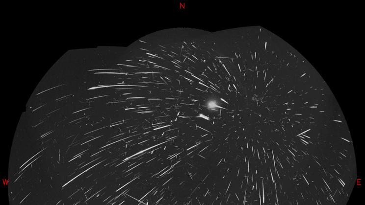 Meteorický roj Perseidy zachycený celooblohovými kamerami v Česku