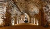 Ještě v 90. letech vinařství vystupovalo pod názvem Vinařské družstvo Čejkovice. Motiv templářů se tehdy objevoval pouze na jednotlivých vínech. Teprve od roku 2006 se nejstarší historie vinařství plně promítla do identity značky.