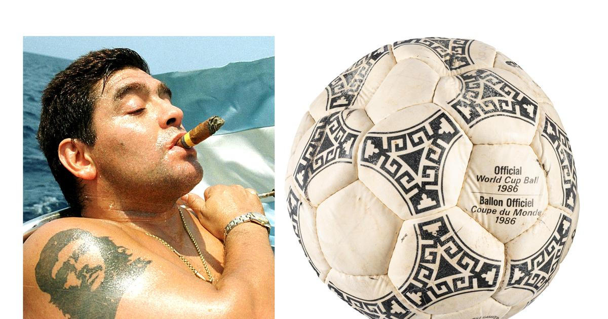 Maradona s ním oklamal celý svět. Míč z „Boží ruky“ se prodal za miliony
