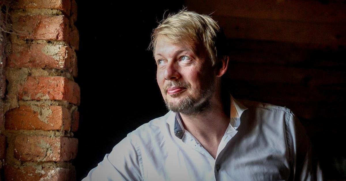 Co všechno se skrývá pod hladinou Lipna? Vychází nový román Jana Štiftera