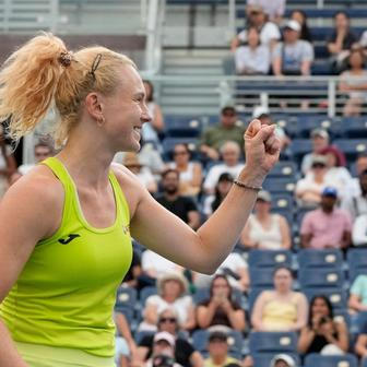 Kateřina Siniaková v kvalifikaci smíšené čtyřhry na US Open 2026