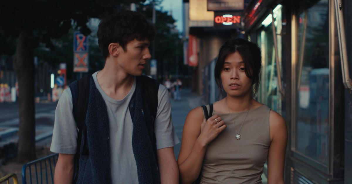 Pád ve svatebním obleku. Reportáž z natáčení filmu nejen o vietnamské komunitě u nás