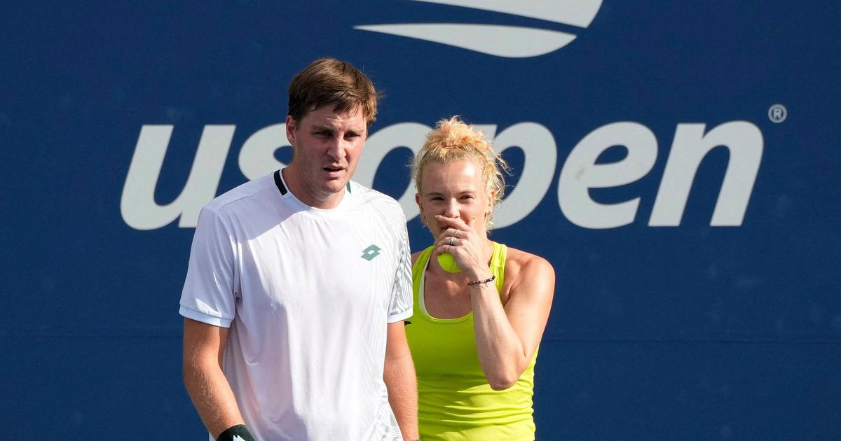 Siniaková, Patten - Sabalenková, Djokovič. Osmifinále smíšené čtyřhry na US Open