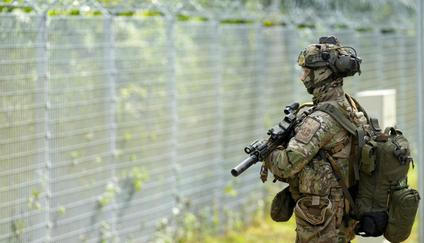Latvian President Rimkevics visits Latvian-Belarussian border near Piedruja