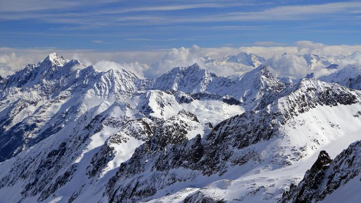 Kalkkogel,Mountain,Range,In,Stubai,Alps,,North,Tyrol,,Austria