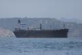 Ropný tanker poblíž venezuelského města Puerto La Cruz.
