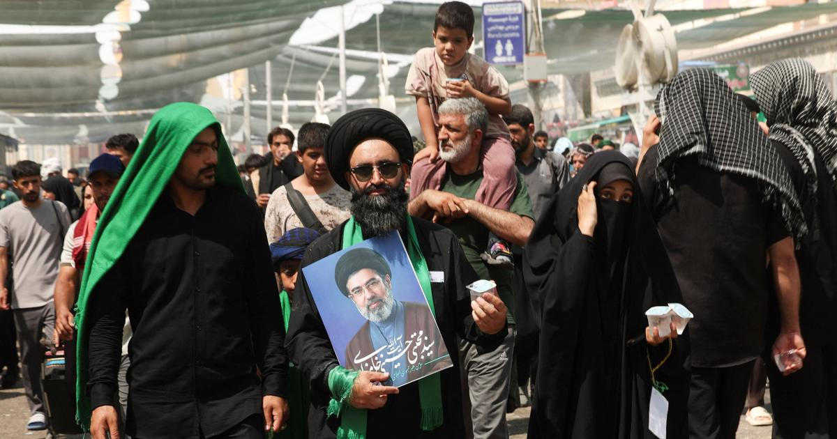Photo: zpravy.aktualne.cz Khamenei Calls for Global Muslim Unity Against the US and Israel